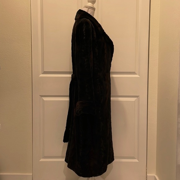 Marco Gianotti Belted Fur Coat, Long Length - Picture 8 of 13